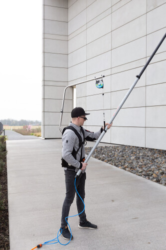 Waspak strain relief for telescopic poles