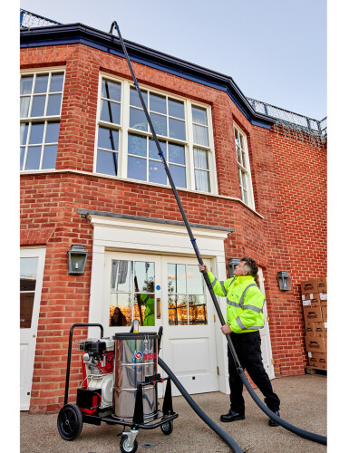 SkyVac Interceptor for gutter cleaning Petrol engine E-starter 9 meters