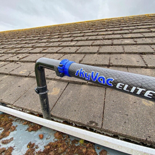 SkyVac ELITE col de cygne pour le nettoyage des gouttières angle de 90