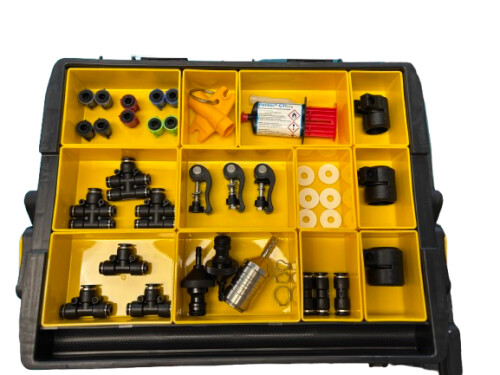 GARDINER insert case for telescopic poles