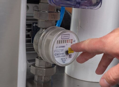 OSMOBIL PRO X für die Glas PV und Fassadenreinigung