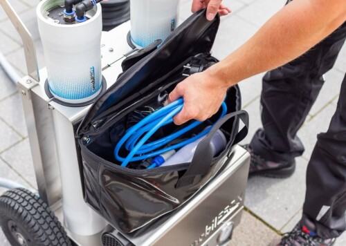 OSMOBIL PRO X pour le nettoyage du verre PV et des façades