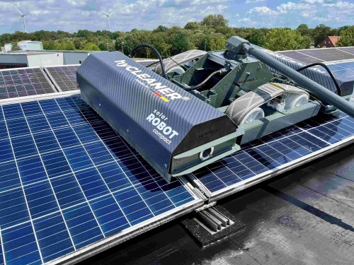 Solarreinigung Roboter hyCLEANER solarROBOT compact Solarreinigungsroboter Kantenerkennung inkl. Auto-Stopp-Funktion