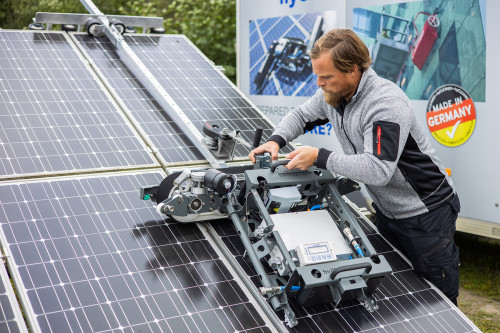 hyCLEANER solarROBOT pro Seitenführung inkl. Traktionslaufbänder, Neopren