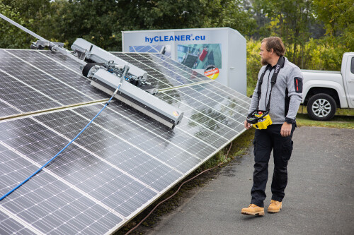 hyCLEANER solarROBOT pro side guide incl. traction treadmills, neoprene