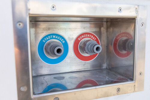 OSMOBIL TRAILER V3 aanhangsysteem voor PV- en glasreiniging