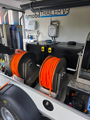 OSMOBIL TRAILER V3 Anhängersystem für die PV- und Glasreinigung